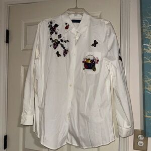 Vintage Embroidered White Women’s Shirt